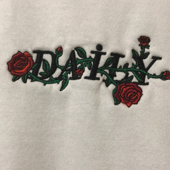 H&M white collar sweatshirt - Picture 4 of 4